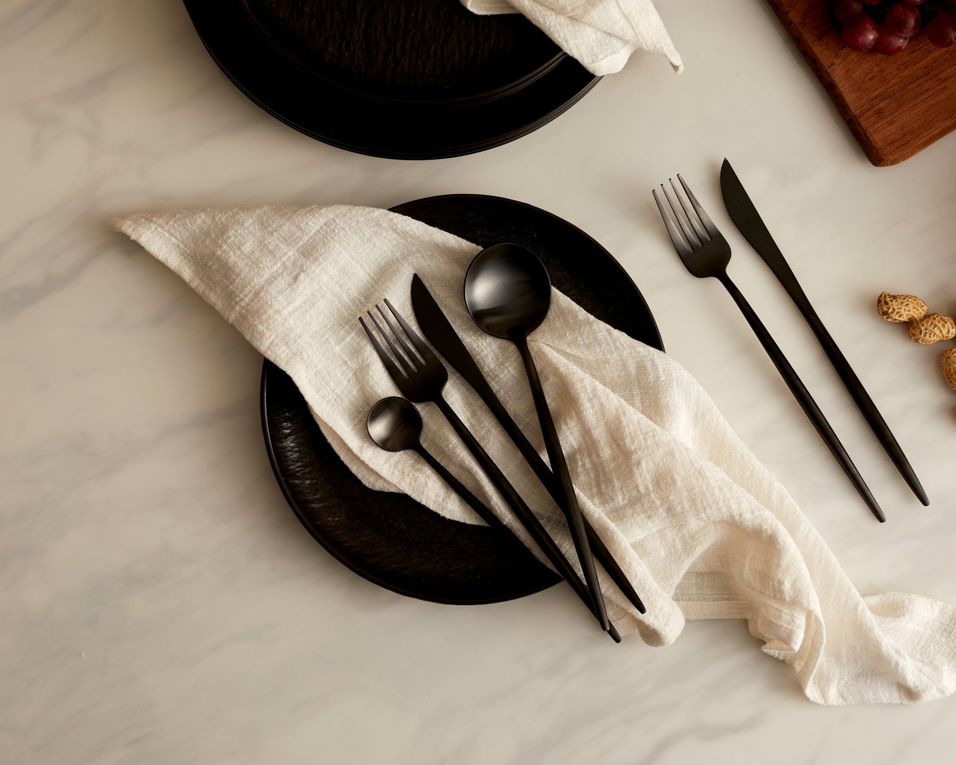 London Black Stainless Steel Cutlery Sets x16/24 pieces-0